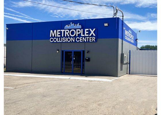 Metroplex Collision Center
Crafted Care, Driven Results