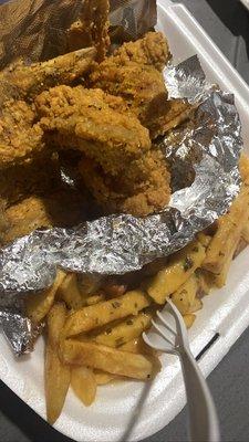 regular fried chicken & garlic parm fries