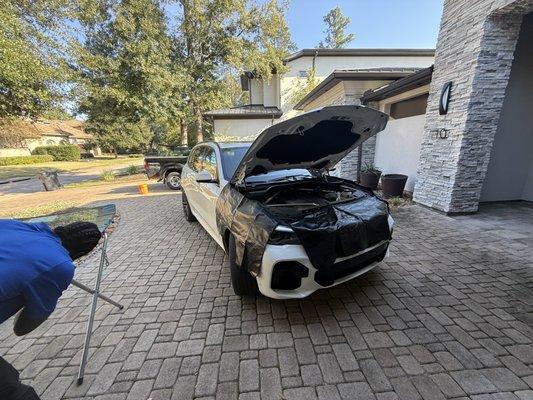 BMW X5 Windshield Replacement