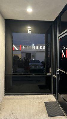 Entrance to MFITNESS STUIDO