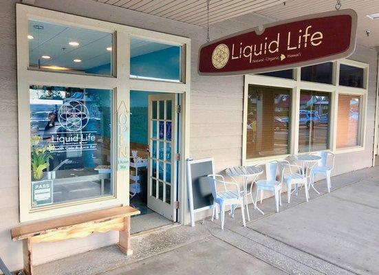 Welcome to Liquid Life Waimea!