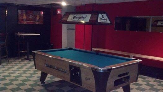 Basement pool table!