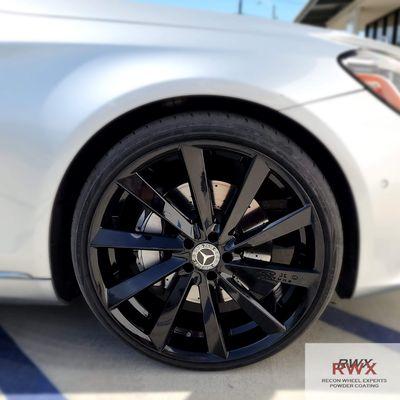 Koko Kuture wheels on this Mercedes Benz looking super glossy.