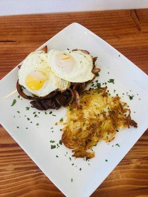 CHORRILLANA STEAK AND EGGS