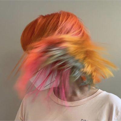 Multicolor hair