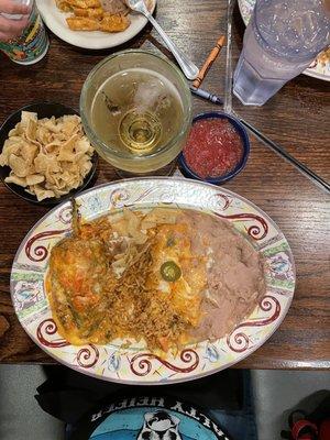 Brisket chili relleno and chips/salsa