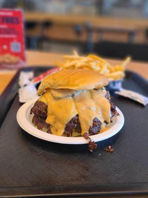 Double Cheeseburger w/Lettuce