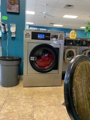 New mega huge washer with adjustable settings!