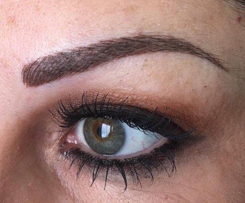 Eyebrow Microblading