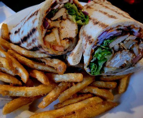 Blackened Chicken Wrap was ok.