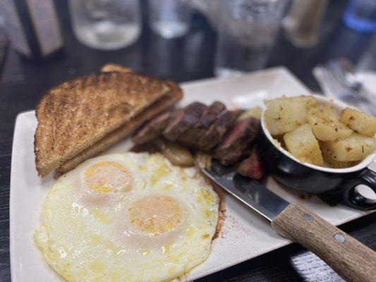 steak and fries- delicious!