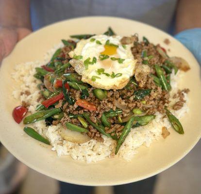 Weekly special: Pad Prik Khing with pork and fried egg on top