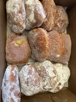 Dozen assorted paczki