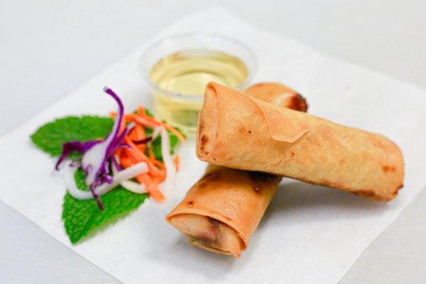 Eggs rolls served with fish sauce