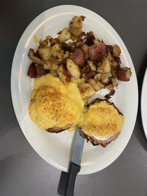 Eggs Benedict