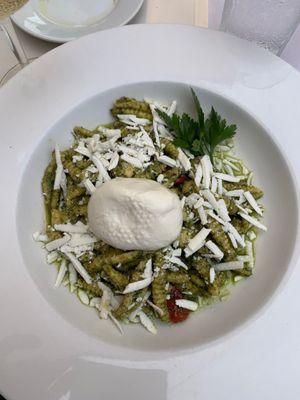 Cavatelli pesto