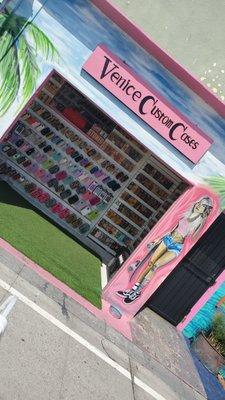 venicecustomcases store front