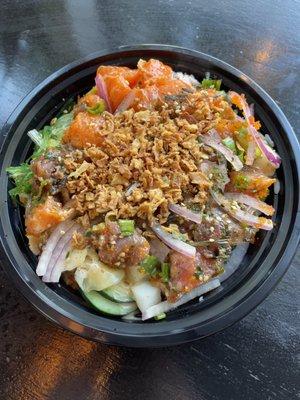 Spicy salmon x hawaiian classic tuna & salmon poke bowl