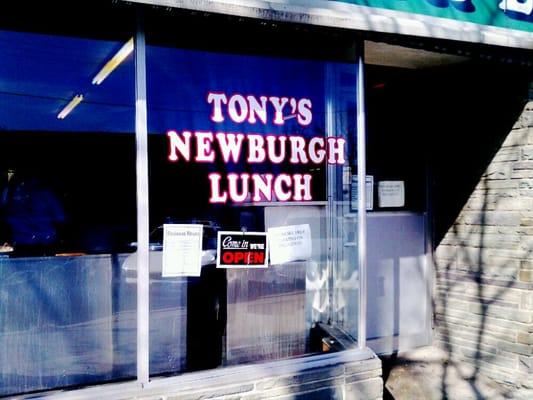 The front window, of the tastiest luncheon on Broadway.