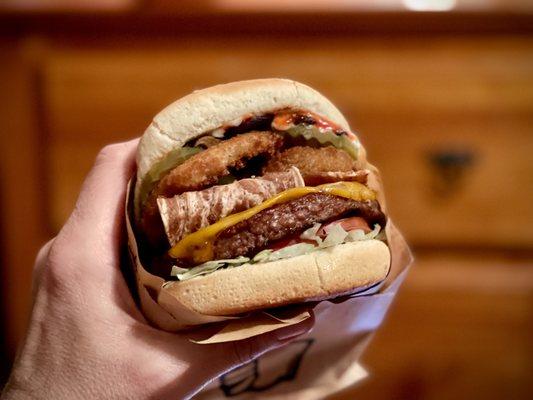 Nice Bacon Burger with added mushrooms and onion rings. Delicious!