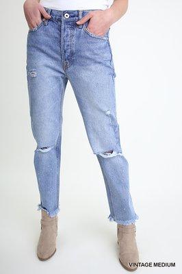 boyfriend buttonfly jean