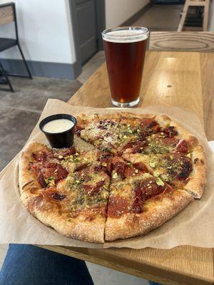 The McGlasson Pizza and Marianna beer