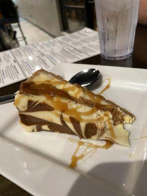 Caramel cheesecake