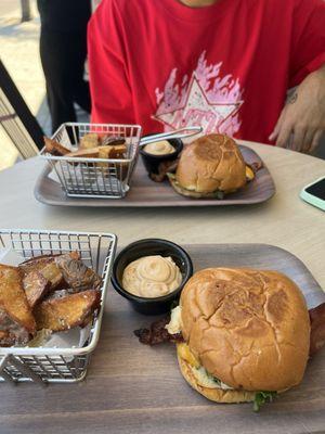 Smash Burger with Fries