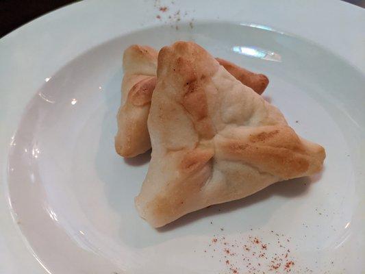 The spinach pie was nicely flavored and fragrant. It was wrapped in puffy crust rather than phyllo.