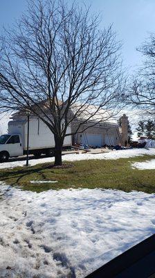 New roof installation cedar shingles