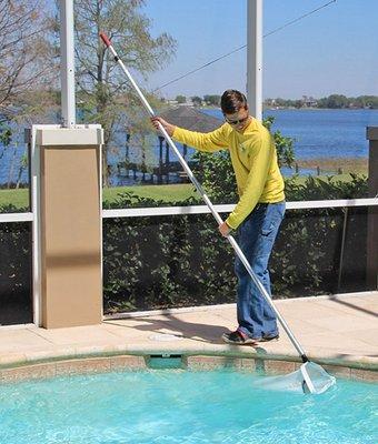 Cleaning and Repairing Pools since 1984