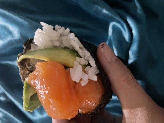 Sake cado handroll