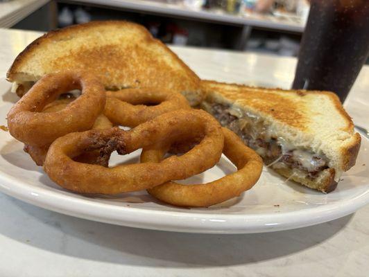 Yummy onion rings and patty melt