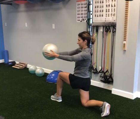 Glute activation series
lunge twist and table top bridges. Call us for your first personalized initial evaluation