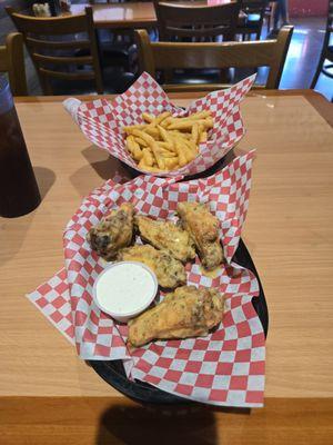 Chicken Wings, so very good and the fries were too!