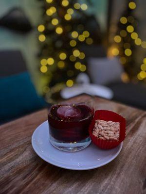 Hibiscus tea and puff after massage