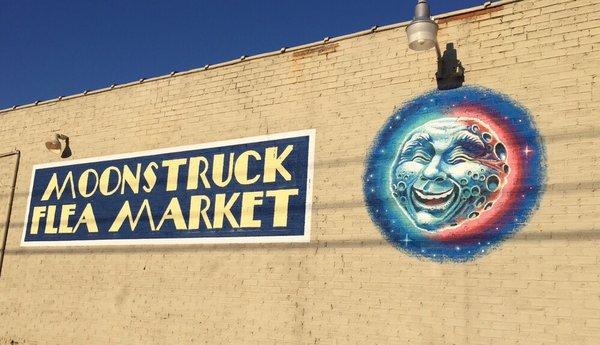 Moonstruck Flea Market Sign!