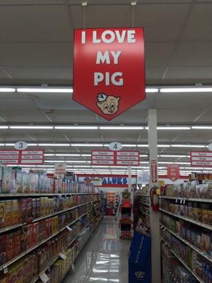 Gotta love that pig! ;D Lol. Piggly Wiggly in Ardmore, TN. 20151202