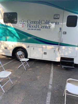 Travel blood bank bus