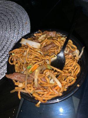 Plenty of beef in the small size yummy beef lo mein