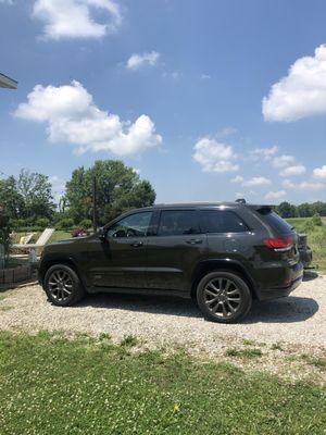 2016 Jeep Grand Cherokee  75th Anniversary Special Edition