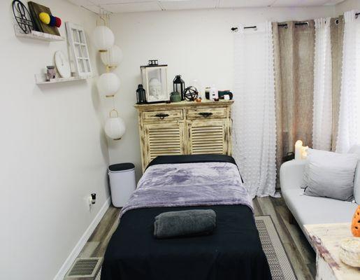 single massage treatment room