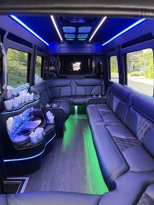 Mercedes Benz Limo-Style Sprinter