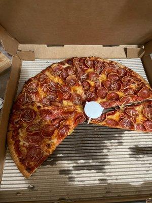 Cup and Crisp Pepperoni Pizza Large