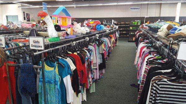 Plenty of Childrens Clothing