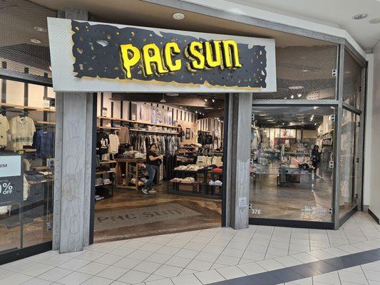 PacSun