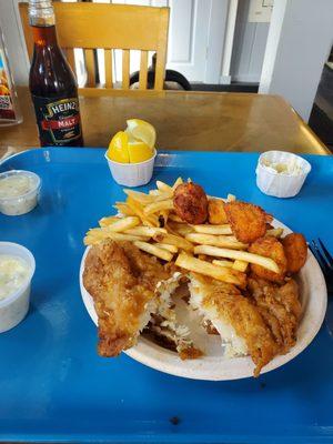 Fish and scallop plate