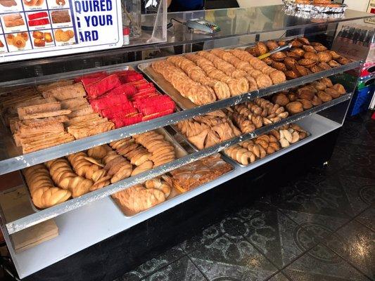 Yet another customer satisfied.. Our bread being distributed at La Metapaneca restaurant out in Gardena. Go check them out as well