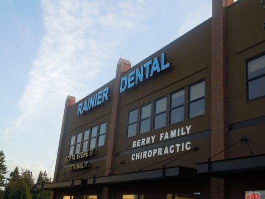 Rainier Dental