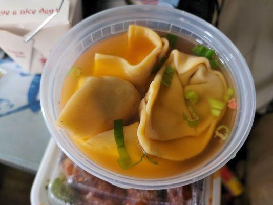 Wonton soup